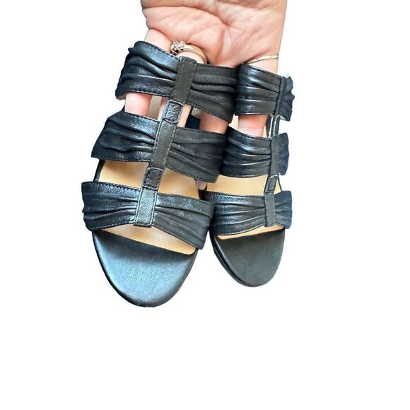 Trotters Leather Wedge Sandals - Picture 9 of 12